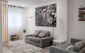 Luxury Two Bedrooms Madrid Downtown